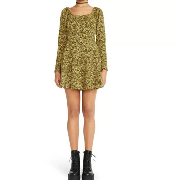 Betsey Johnson Two-Tone Cheetah Print Fit & Flare Mini Dress Yellow Size S - Picture 2 of 13